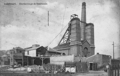 LODELINSART CHARBONNAGE DE DESCHASSIS 1913.jpg